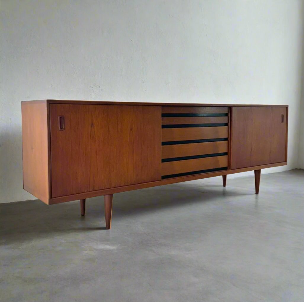Schou Andersen Møbelfabrik Sideboard - #A1530 - Designed by Kai Kristiansen