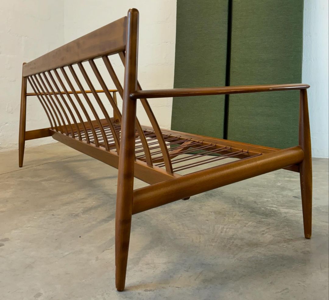 Grete Jalk Beech Couch / Sofa, Model #118-4 for France & Søn - #A1532