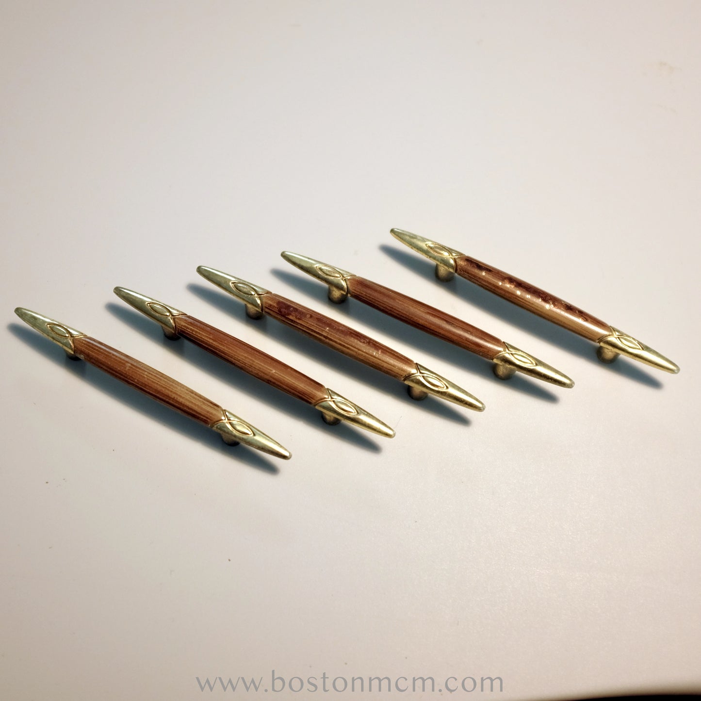 Broyhill Furniture "Saga" Set of 5 Handles - #A103