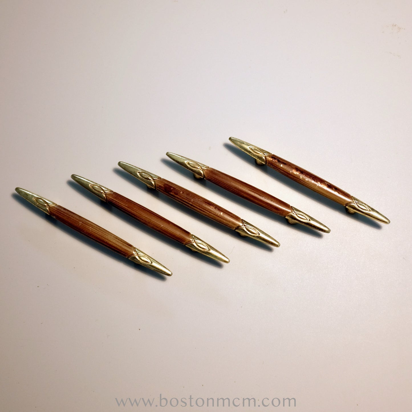 Broyhill Furniture "Saga" Set of 5 Handles - #A103