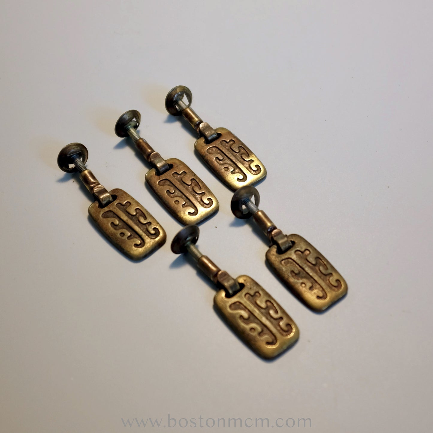Bassett Furniture "Aztec" Set of Five Hanging Knobs - #A105