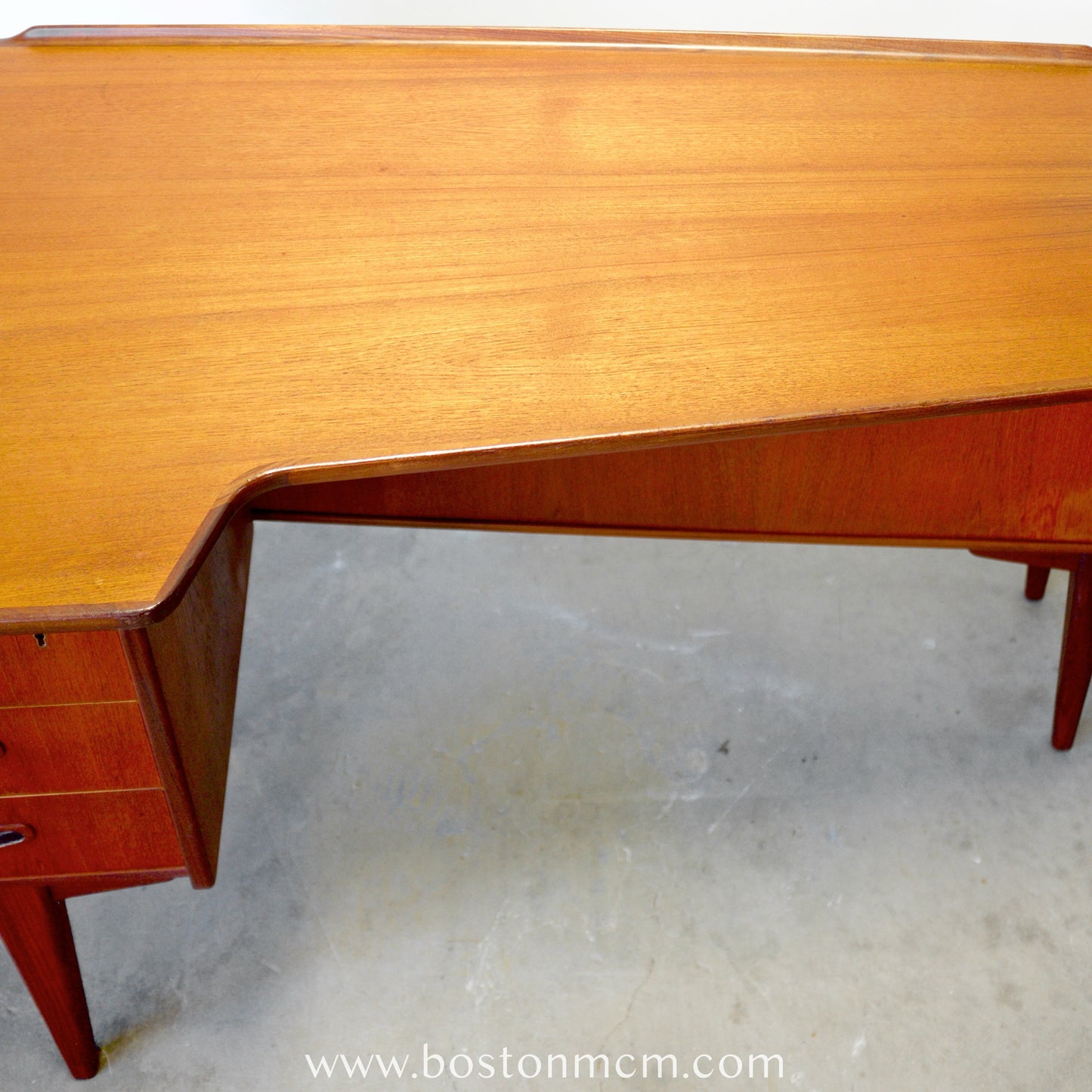 Lelångs Möbelfabrik Swedish Teak Boomerang Desk - #A1518- Designed by Goren Strand