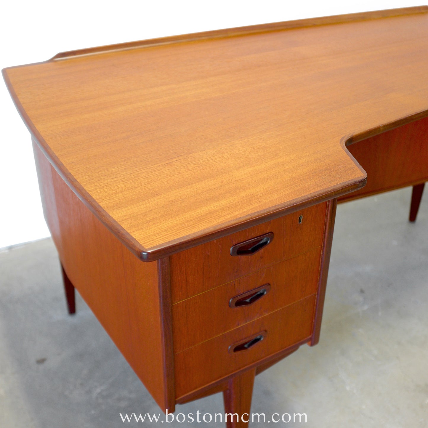 Lelångs Möbelfabrik Swedish Teak Boomerang Desk - #A1518- Designed by Goren Strand