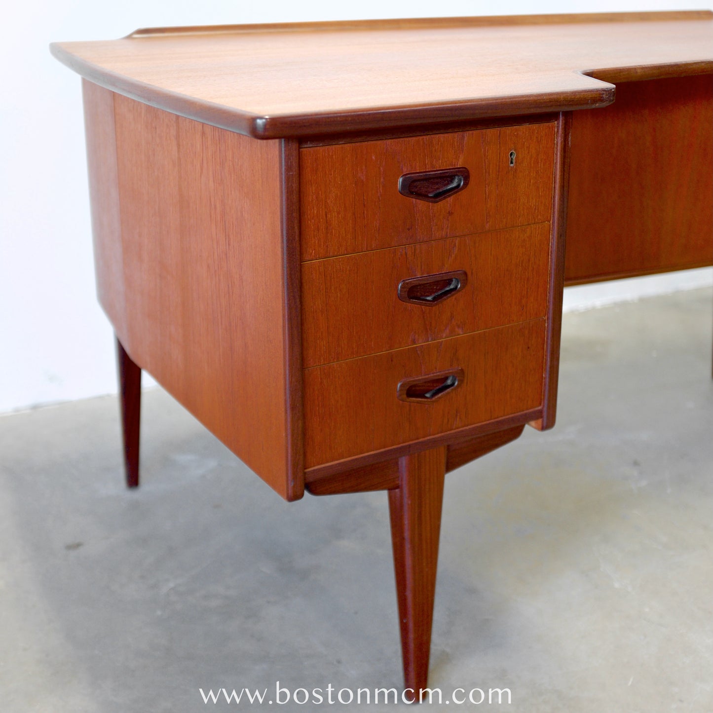 Lelångs Möbelfabrik Swedish Teak Boomerang Desk - #A1518- Designed by Goren Strand