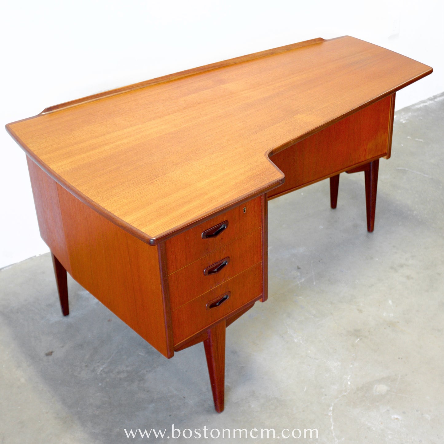 Lelångs Möbelfabrik Swedish Teak Boomerang Desk - #A1518- Designed by Goren Strand