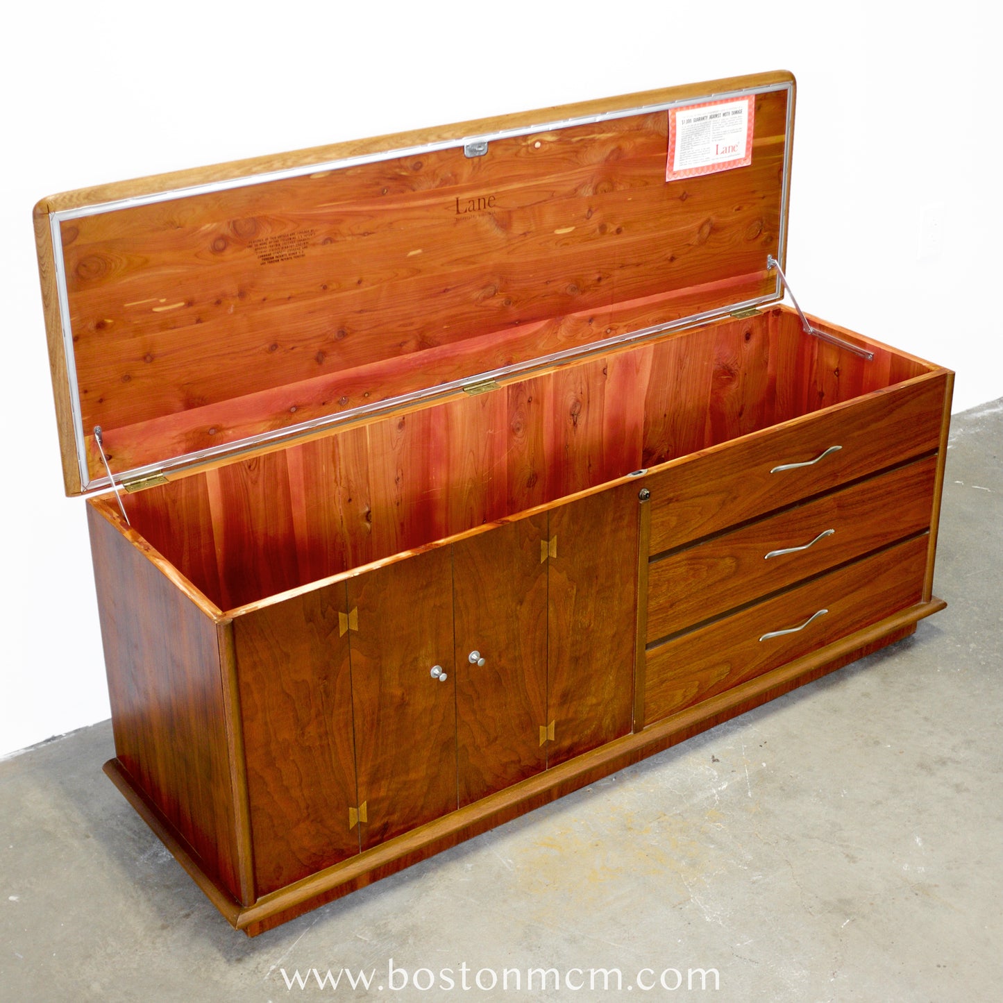 Lane “Acclaim” Cedar Blanket Chest - #A1709
