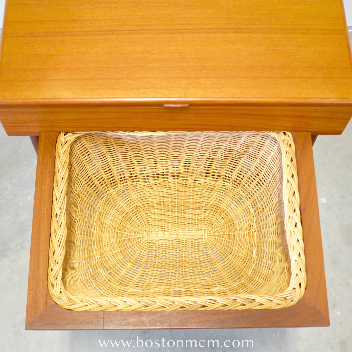 FDB Møbler Model #R101 Sewing Table Designed by Ejvind A. Johansson - #A1805