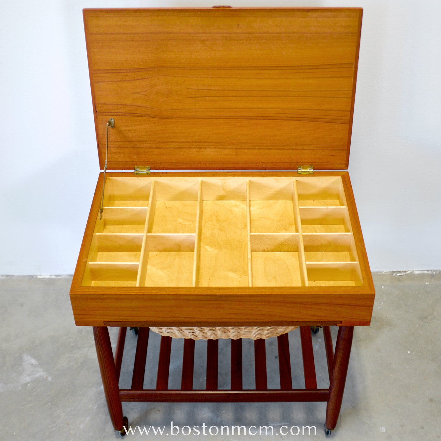 FDB Møbler Model #R101 Sewing Table Designed by Ejvind A. Johansson - #A1805