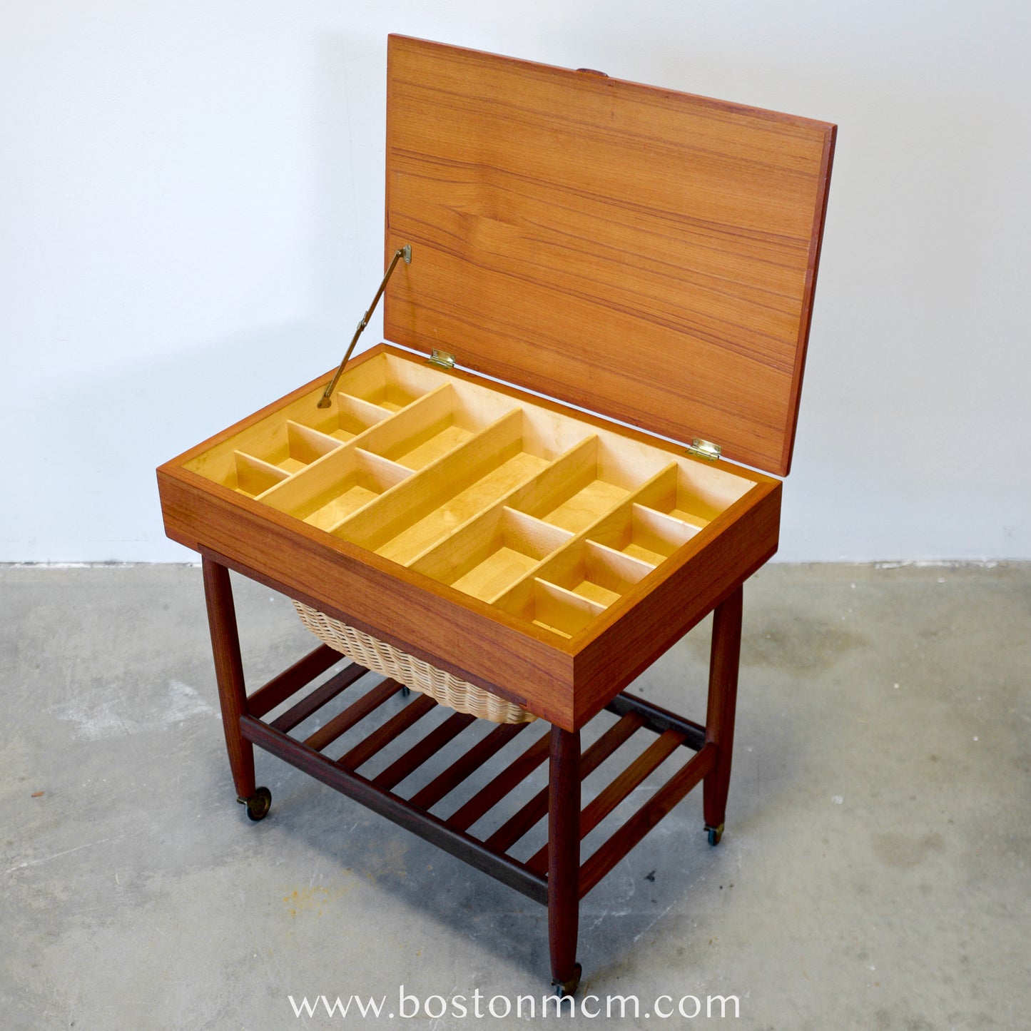 FDB Møbler Model #R101 Sewing Table Designed by Ejvind A. Johansson - #A1805