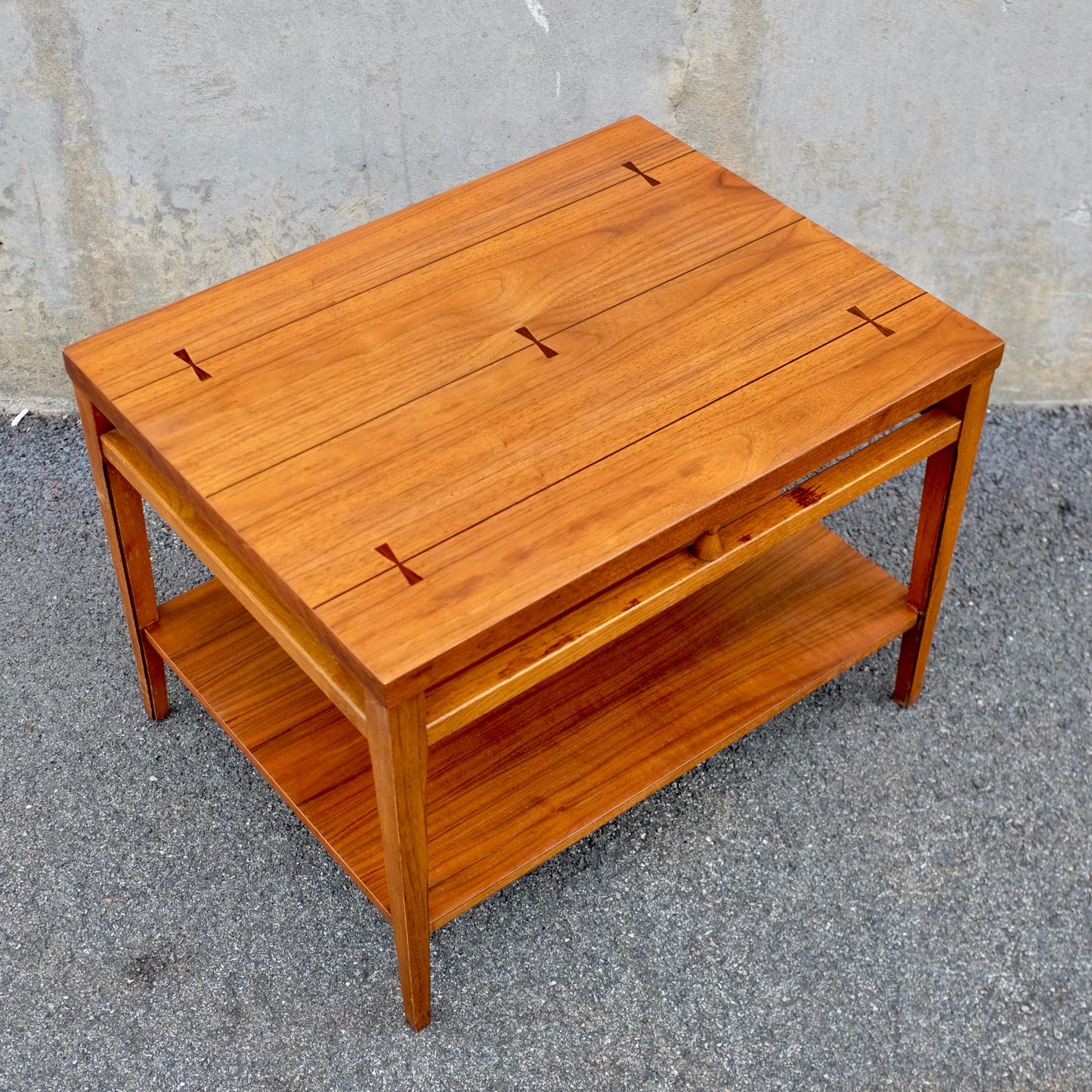 Lane Furniture "Tuxedo" Walnut & Rosewood Side / End Table