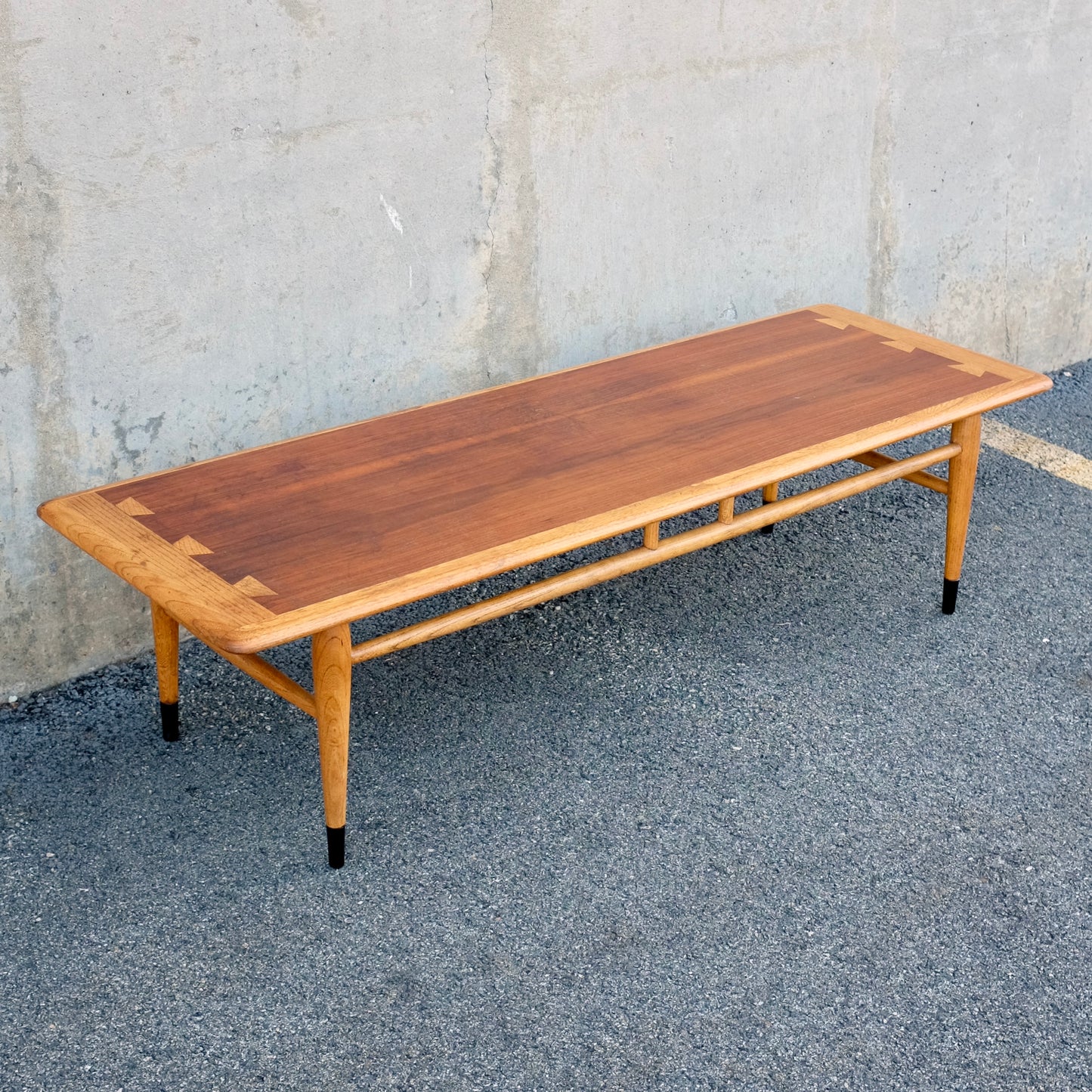 Lane Furniture "Acclaim" Walnut and Ash Coffee Table