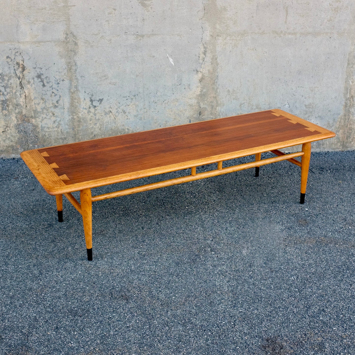 Lane Furniture "Acclaim" Walnut and Ash Coffee Table