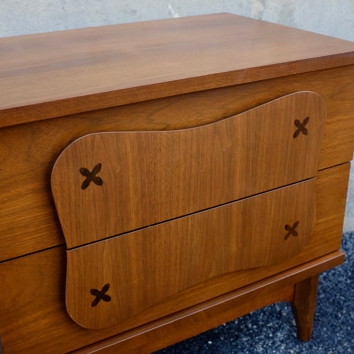 Bassett Furniture "Monterey" Walnut & Rosewood Nightstand