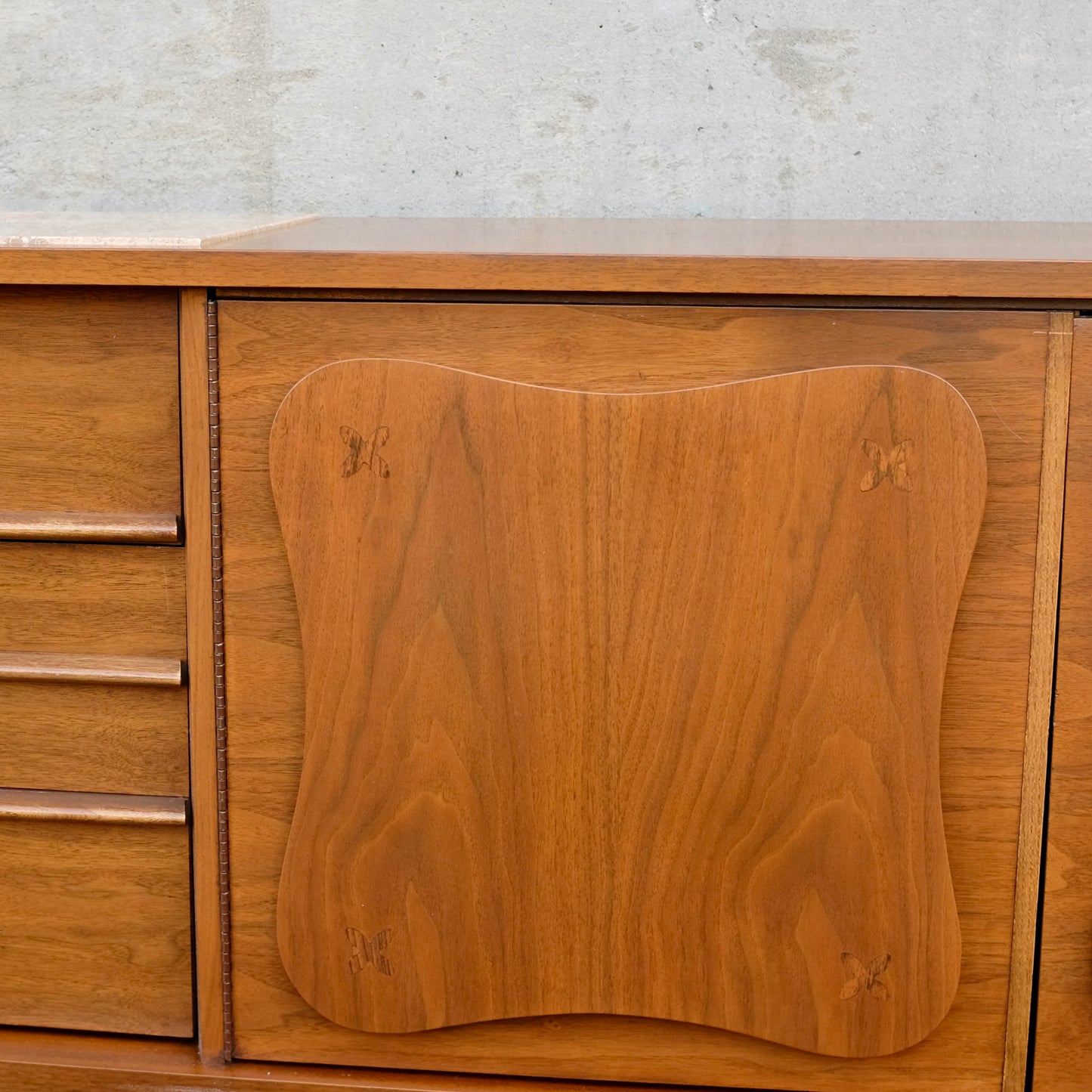 Bassett Furniture "Monterey" Walnut & Rosewood Low Dresser & Mirror