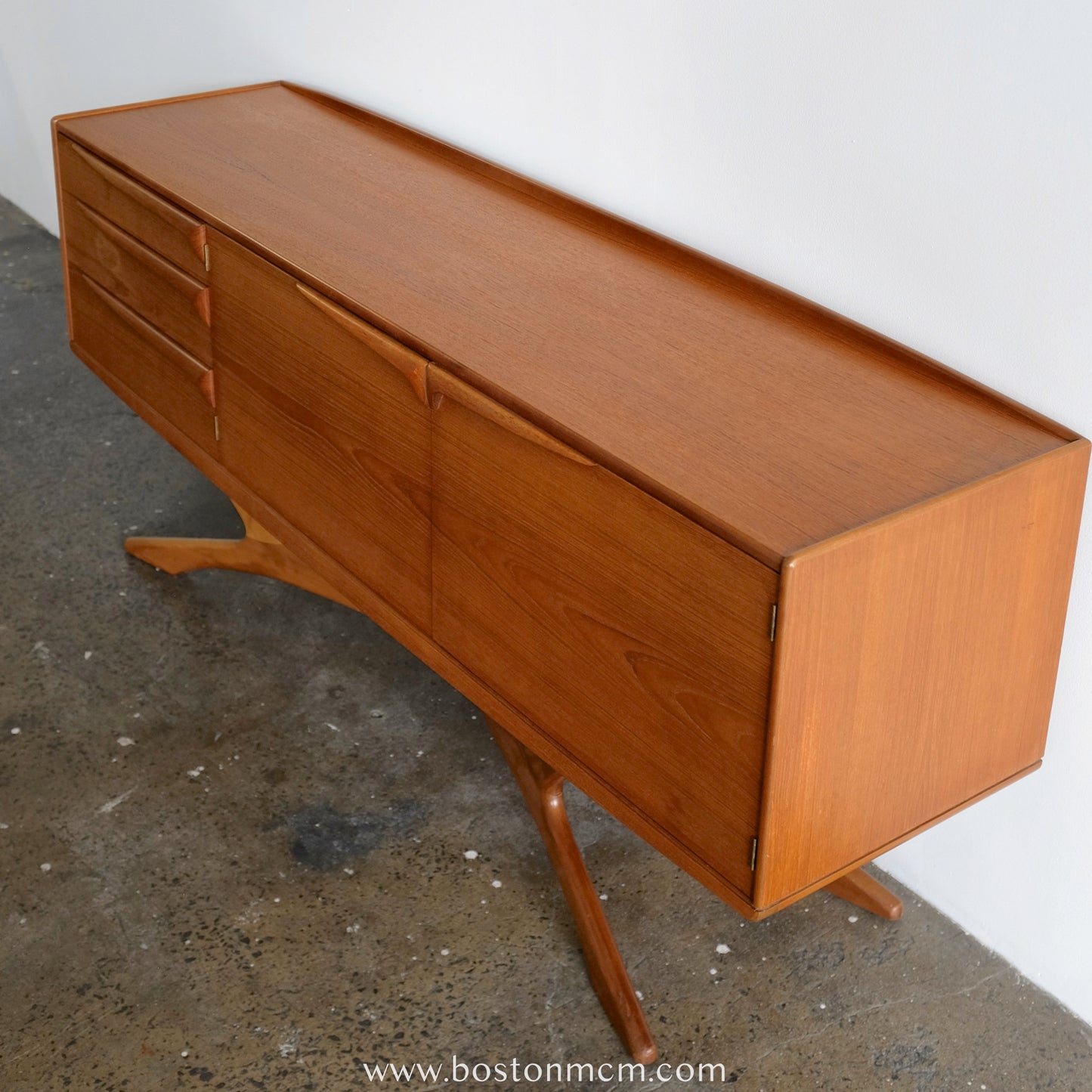 Beithcraft Teak Credenza Designed by Val Rossi