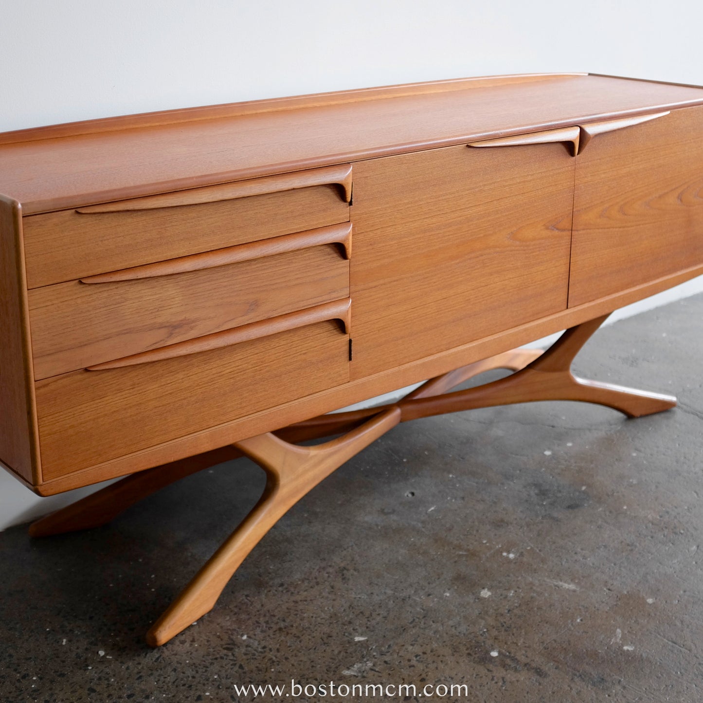 Beithcraft Teak Credenza Designed by Val Rossi