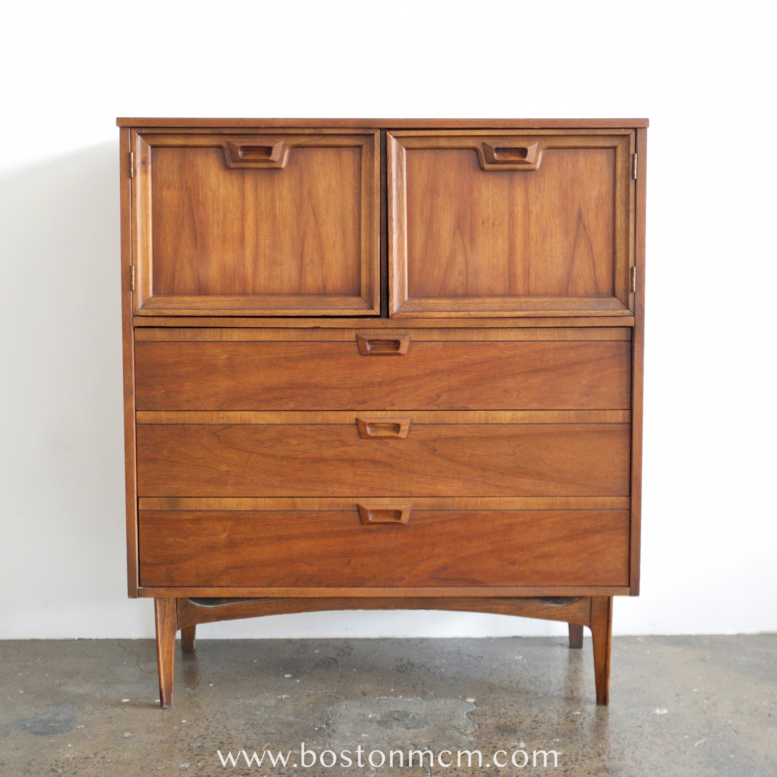 Vintage Mid Century Modern United Furniture Walnut Tall Dresser – Boston Mid Century Modern
