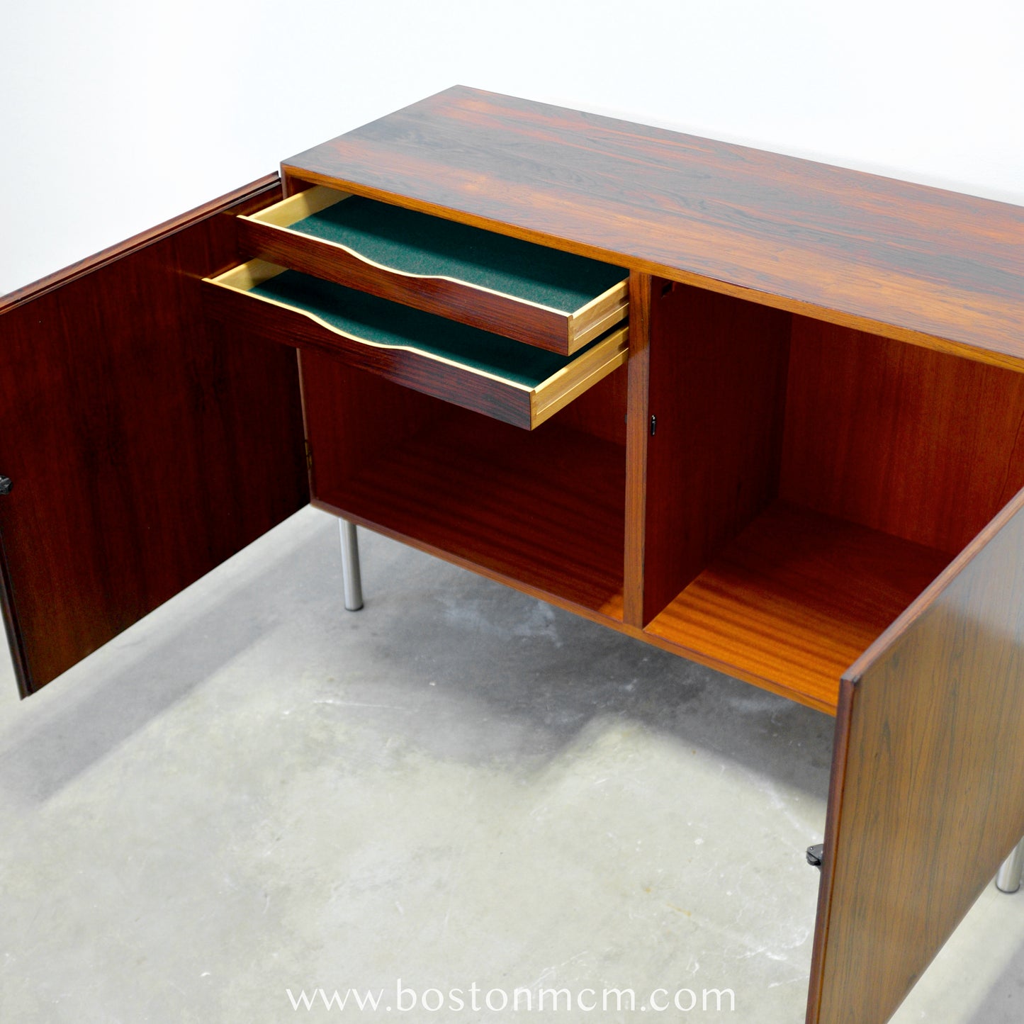 Omann Jun. Møbelfabrik Danish Rosewood Credenza