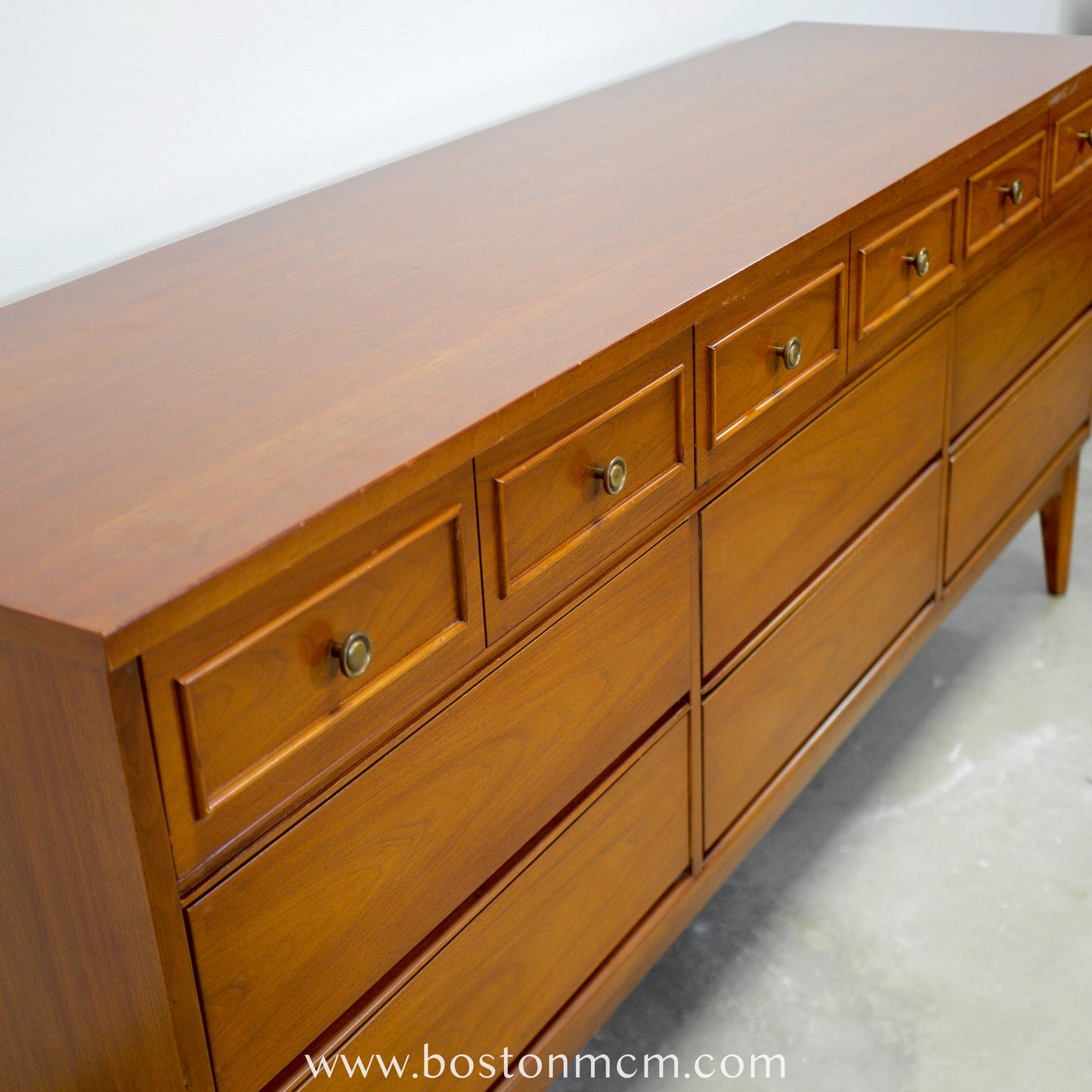 Dixie Furniture "Portfolio" Walnut 9 Drawer Dresser