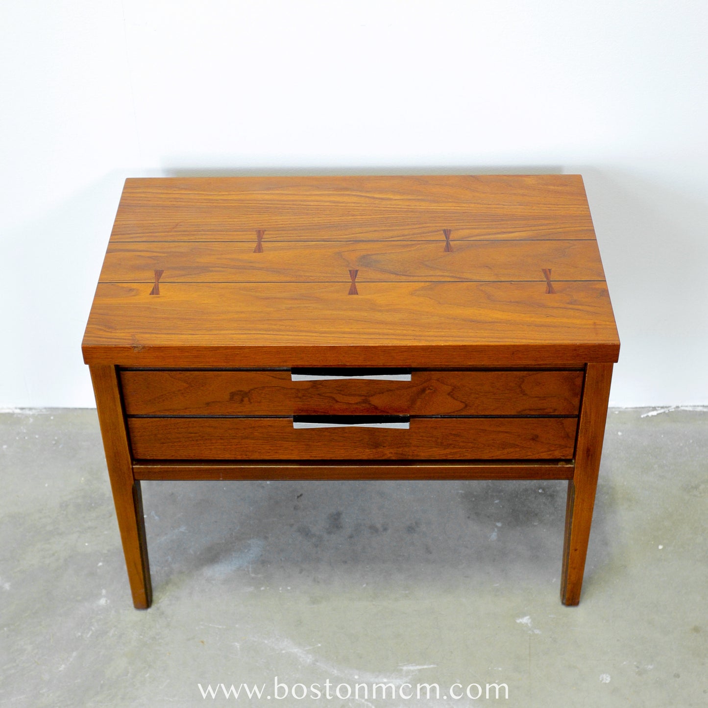 Lane Furniture "Tuxedo" Walnut & Rosewood Nightstand