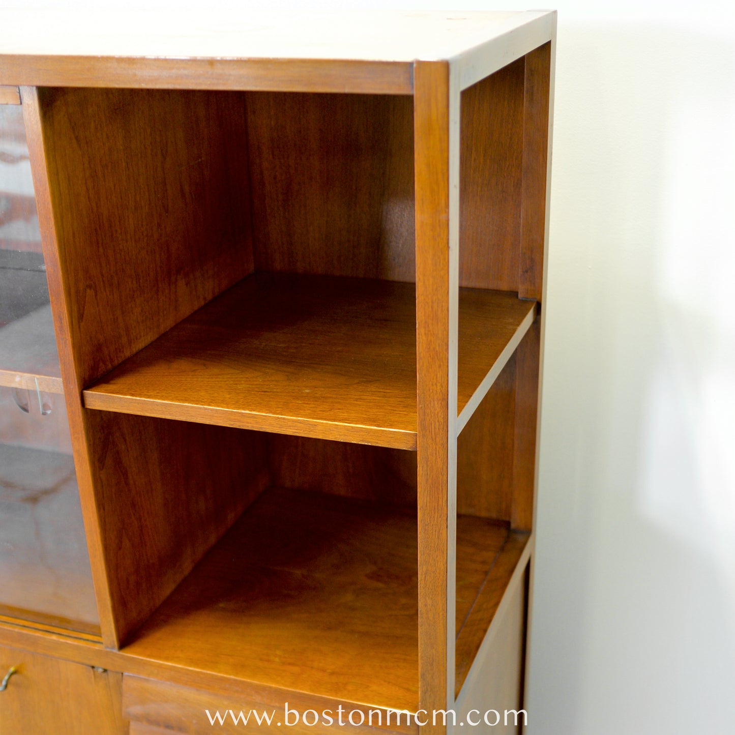 American of Martinsville "Dania" Walnut Hutch / China Cabinet