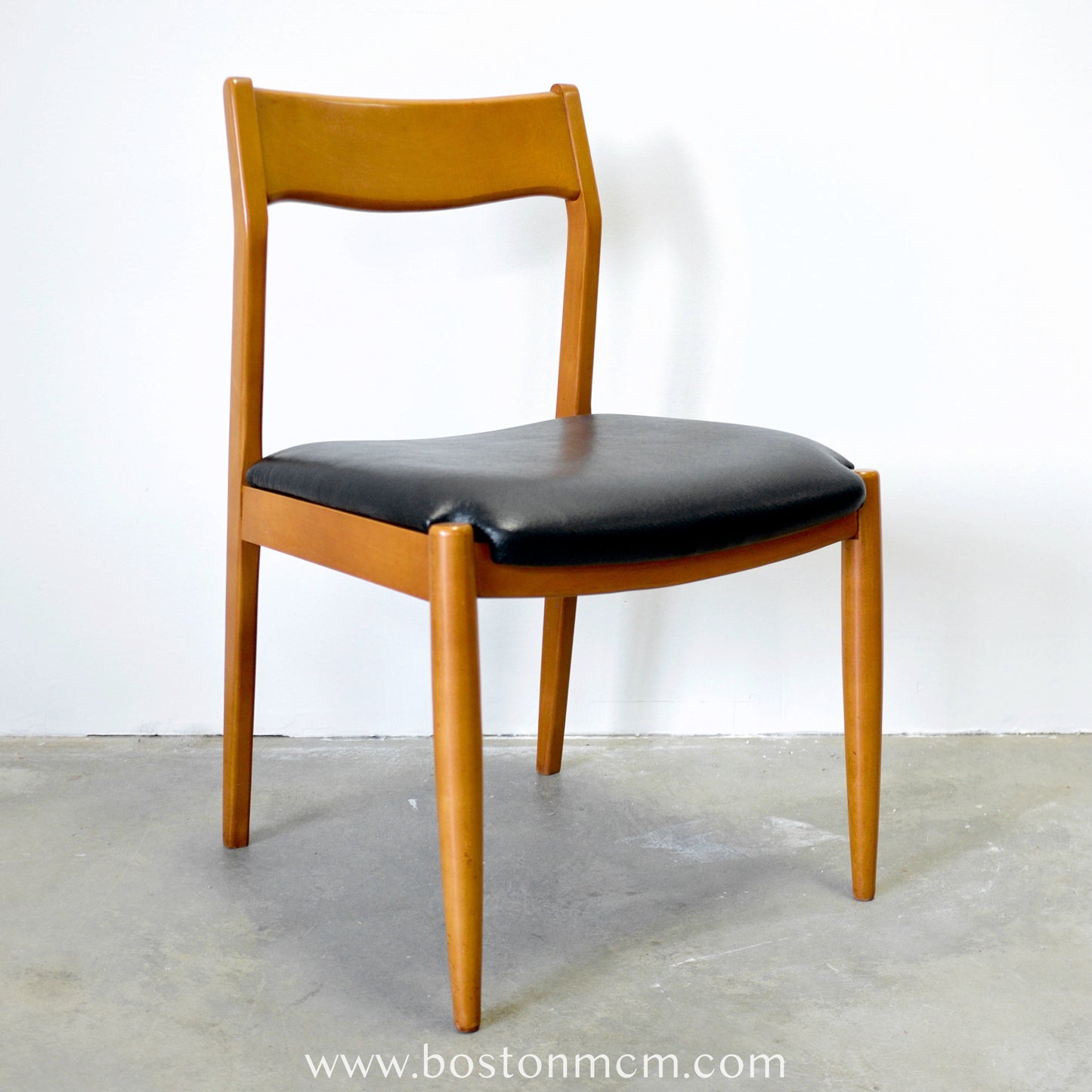 United Furniture "Intermood" Set of 6 Cherry Dining Chairs
