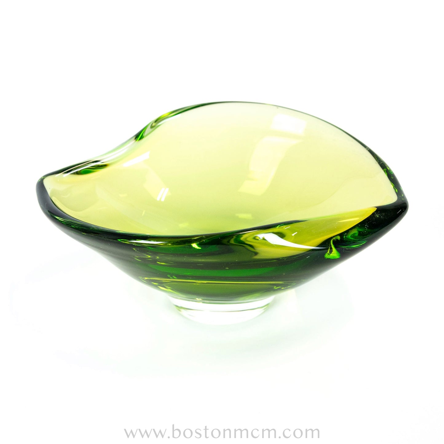Italian Murano Art Glass Green Bowl, Possibly Sommerso