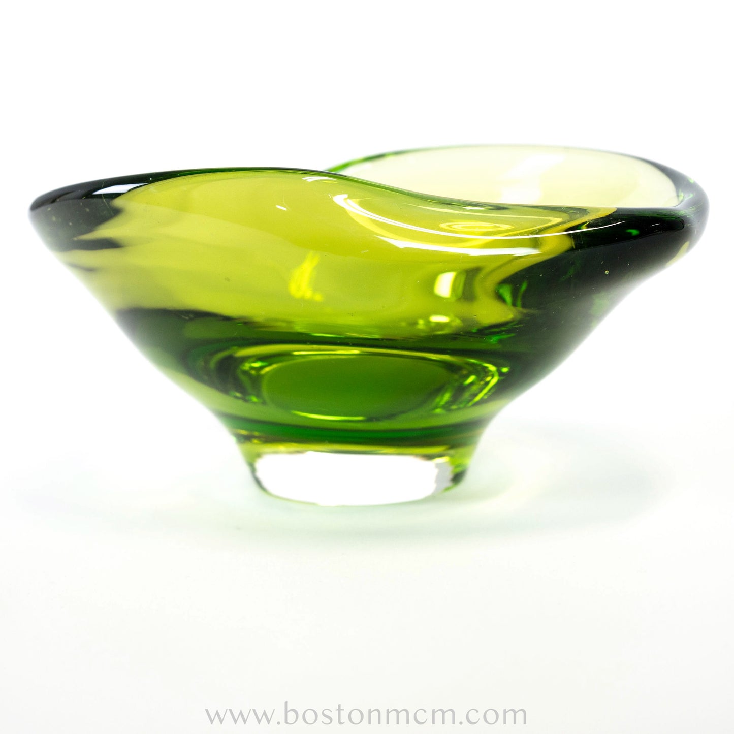 Italian Murano Art Glass Green Bowl, Possibly Sommerso