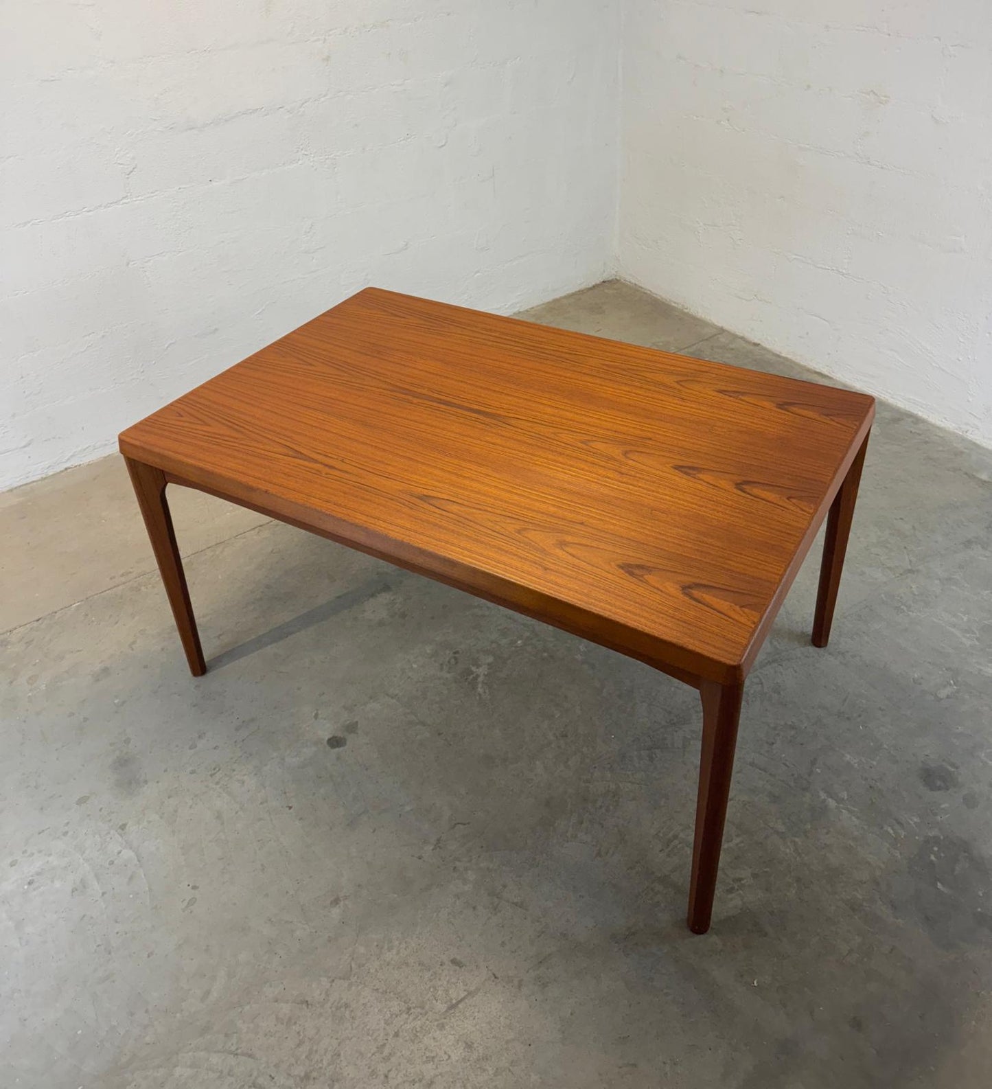 Vejle Stole - og Møbelfabrik Teak Draw Leaf Dining Table Designed by Henning Kjærnulf - #A2155