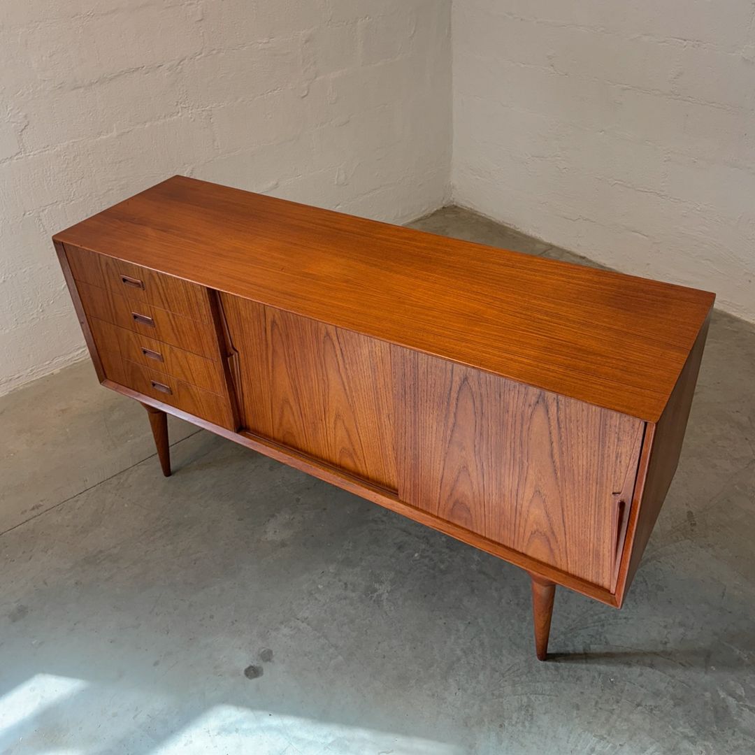 Omann Jun. Møbelfabrik Model 12 Sideboard - #A1559 - Designed by Gunni Omann