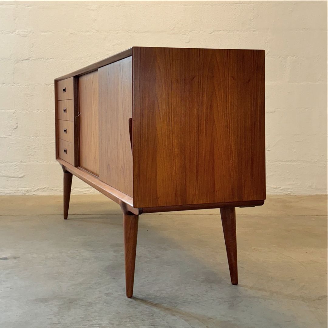 Omann Jun. Møbelfabrik Model 12 Sideboard - #A1559 - Designed by Gunni Omann