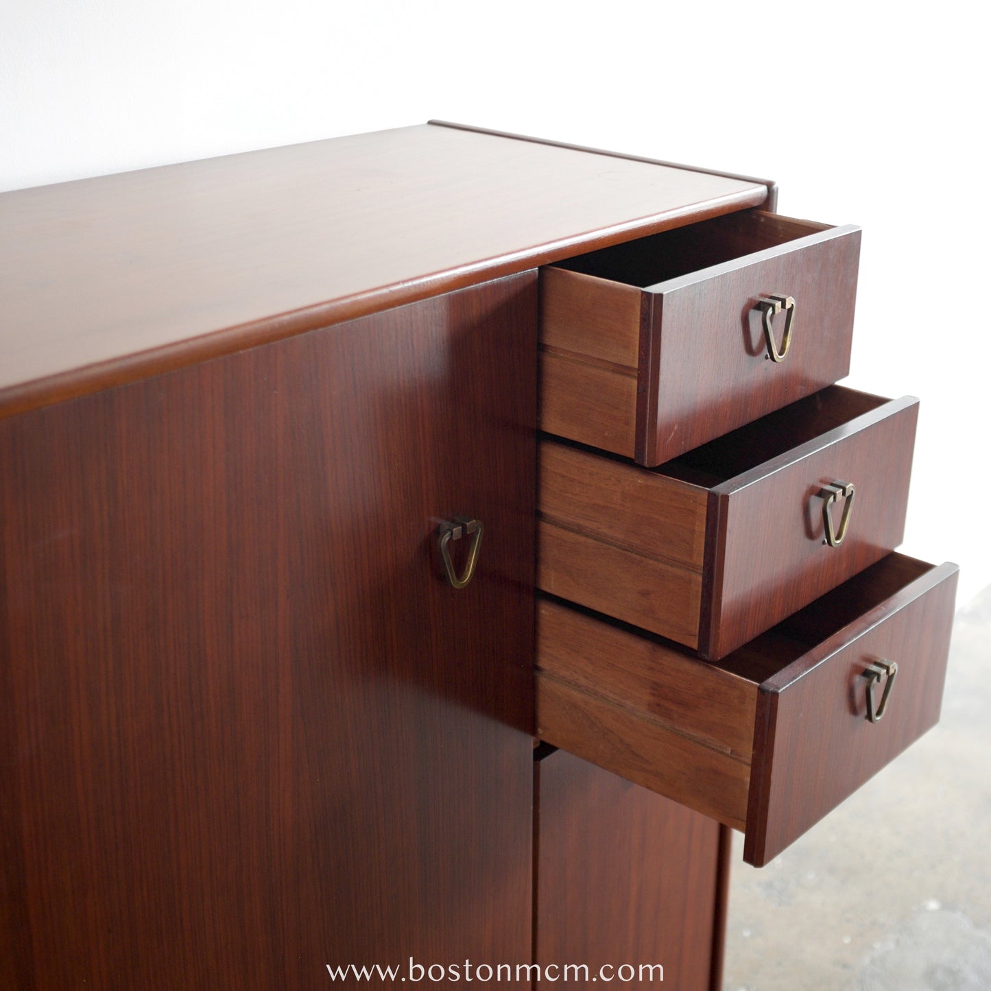 Elliots of Newbury Teak Wardrobe / Chifforobe
