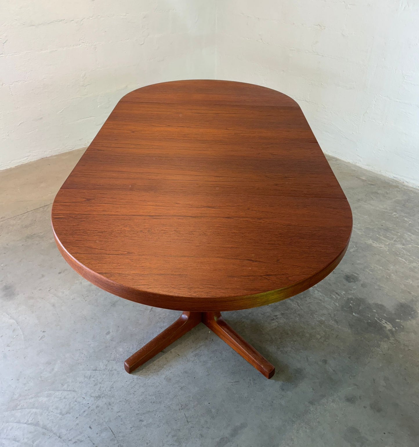 Schou Andersen Møbelfabrik Danish Teak Round Dining Table - #A1686 - Designed by Villy Schou Andersen