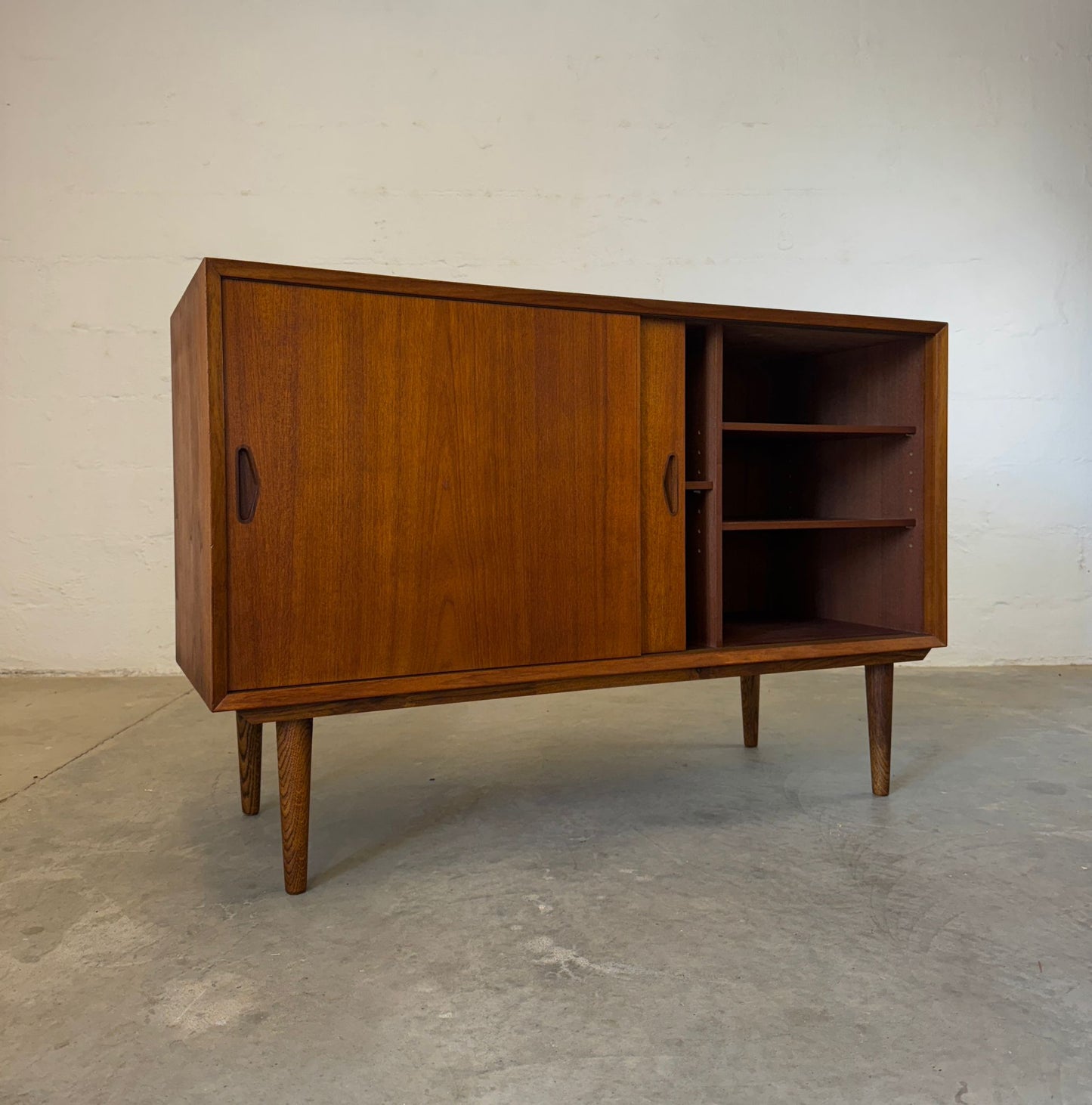Ølholm Møbelfabrik Teak Sideboard - #A1747