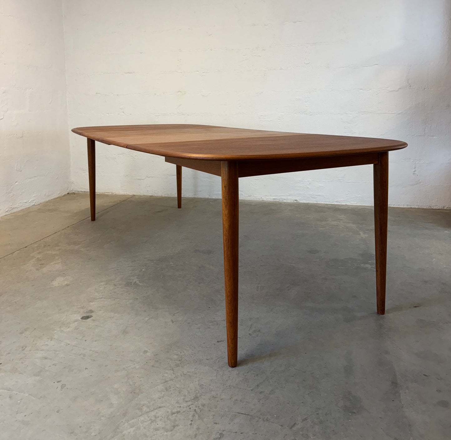 Skovmand & Andersen Teak Dining Table w/ 2 Leaves - #A1761