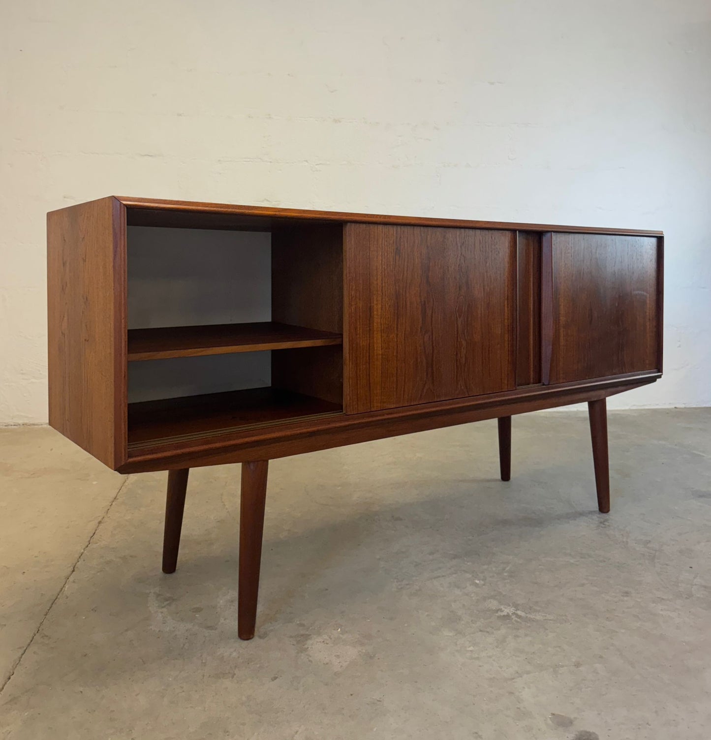 Sejling Skabe Teak Sideboard Designed By E.W. Bach - #A2129