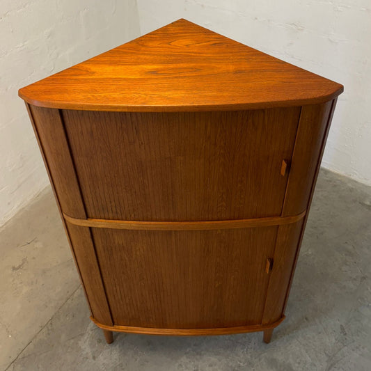 Skovmand & Andersen Model 3 Teak Corner Cabinet w/ Bar Cabinet Designed by Arne Hovmand Olsen - #A2131