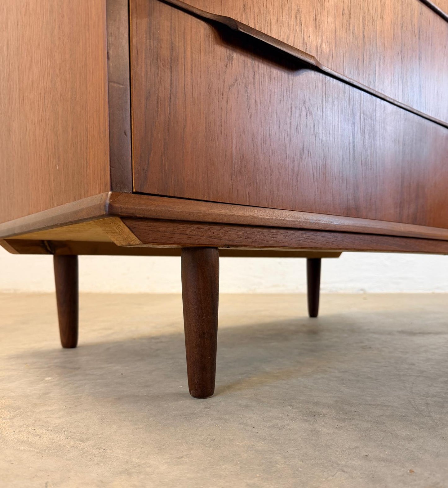 Ejsing Møbelfabrik Teak Dresser - #A2170