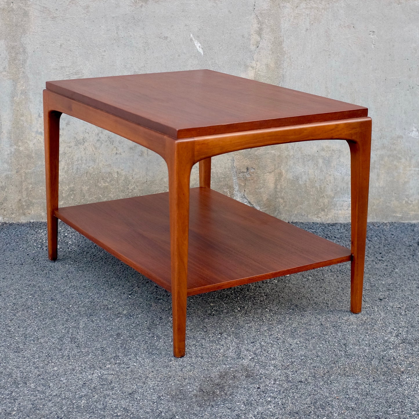 Lane Furniture "Rhythm" Walnut Side / End Table