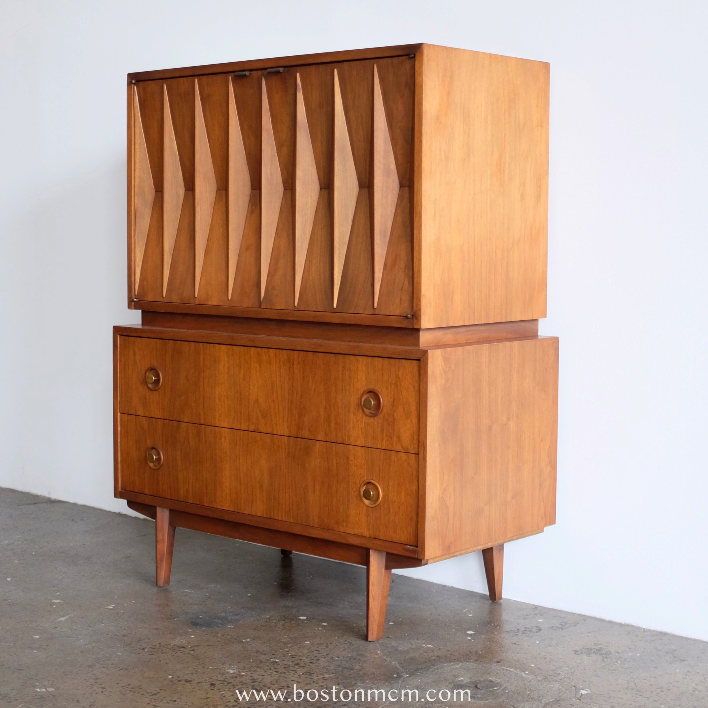 Mid Century Modern Vintage American of Martinsville