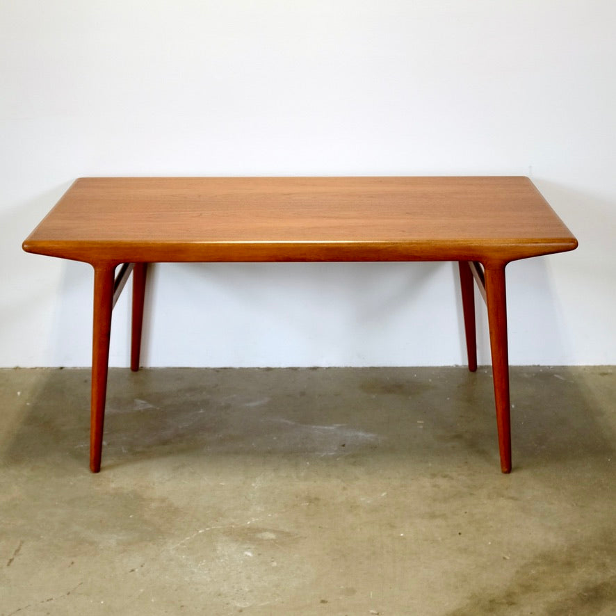 JL Møllers Møbelfabrik Teak Dining Table Designed by Niels O. Møller - #A1854