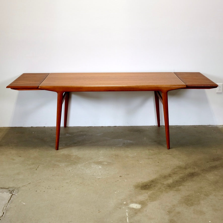 JL Møllers Møbelfabrik Teak Dining Table Designed by Niels O. Møller - #A1854