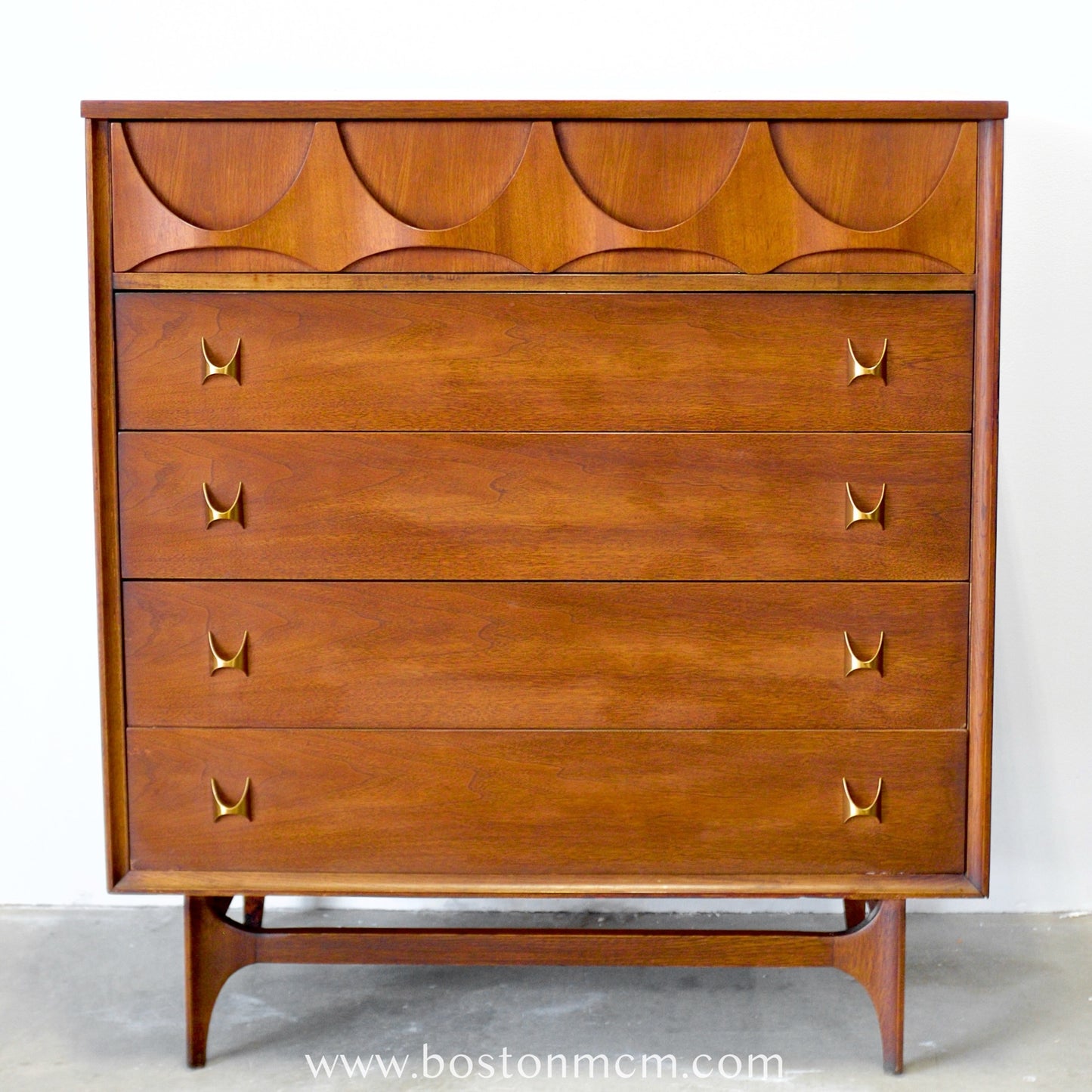 Broyhill "Brasilia" Five Drawer Walnut Tall Dresser / Chest #6131-40