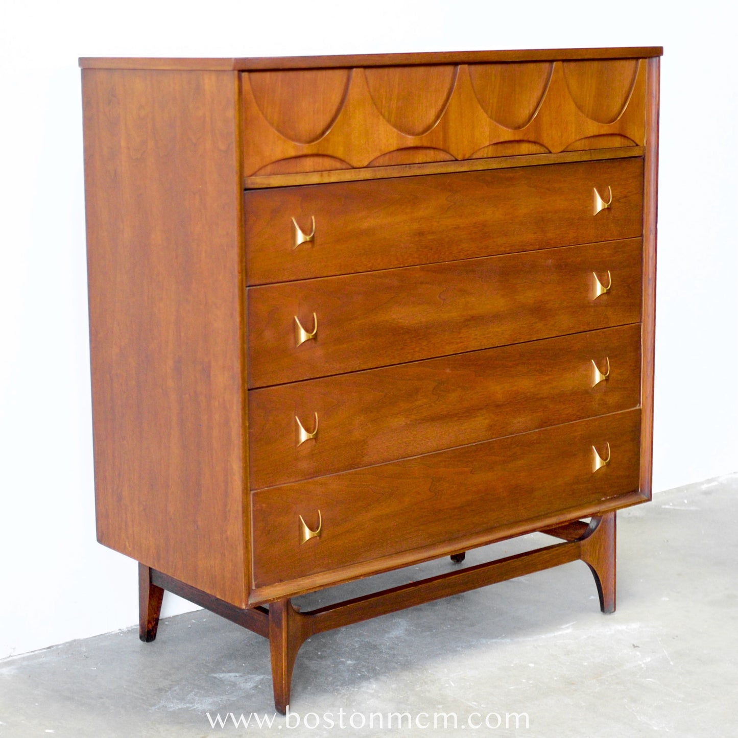 Broyhill "Brasilia" Five Drawer Walnut Tall Dresser / Chest #6131-40