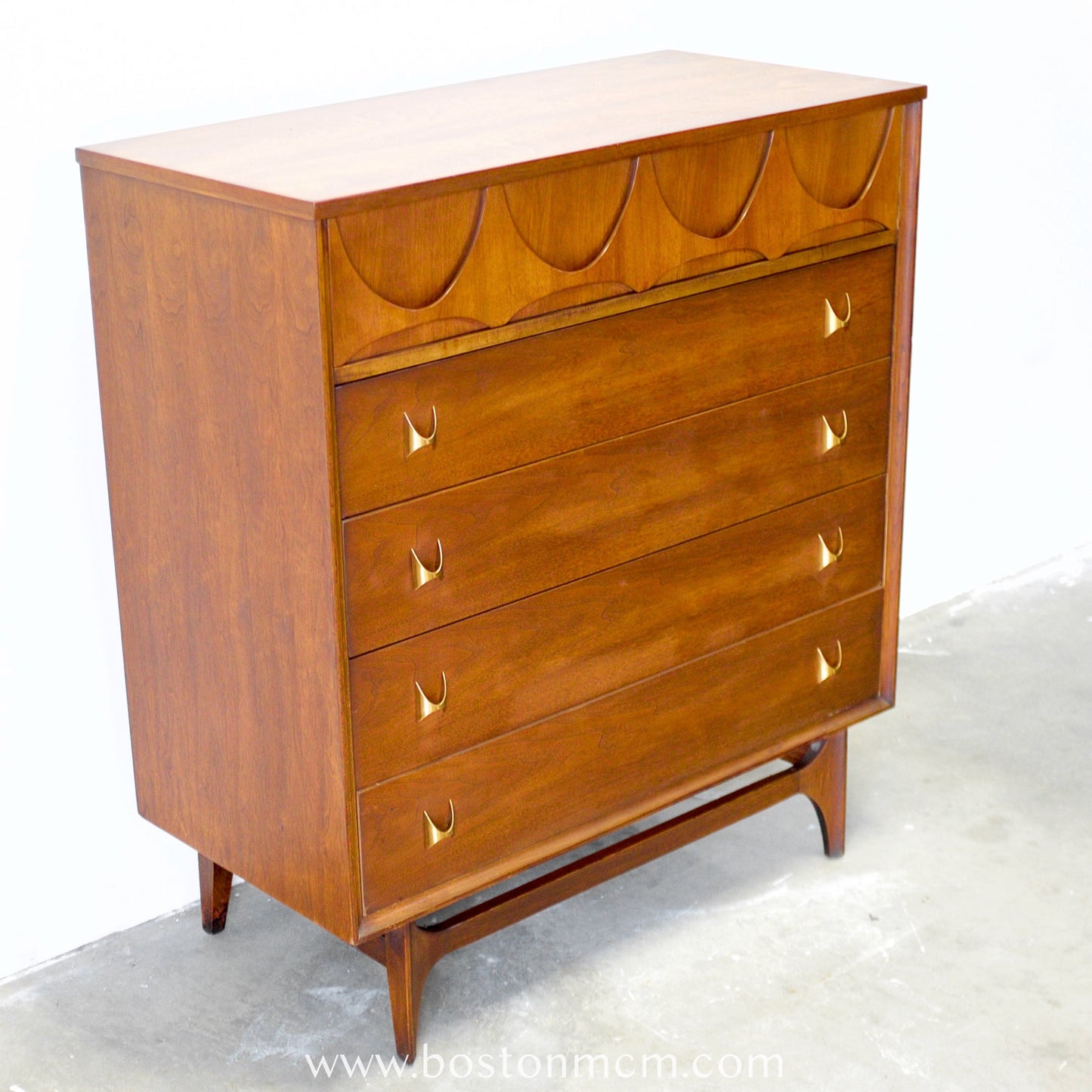 Broyhill "Brasilia" Five Drawer Walnut Tall Dresser / Chest #6131-40