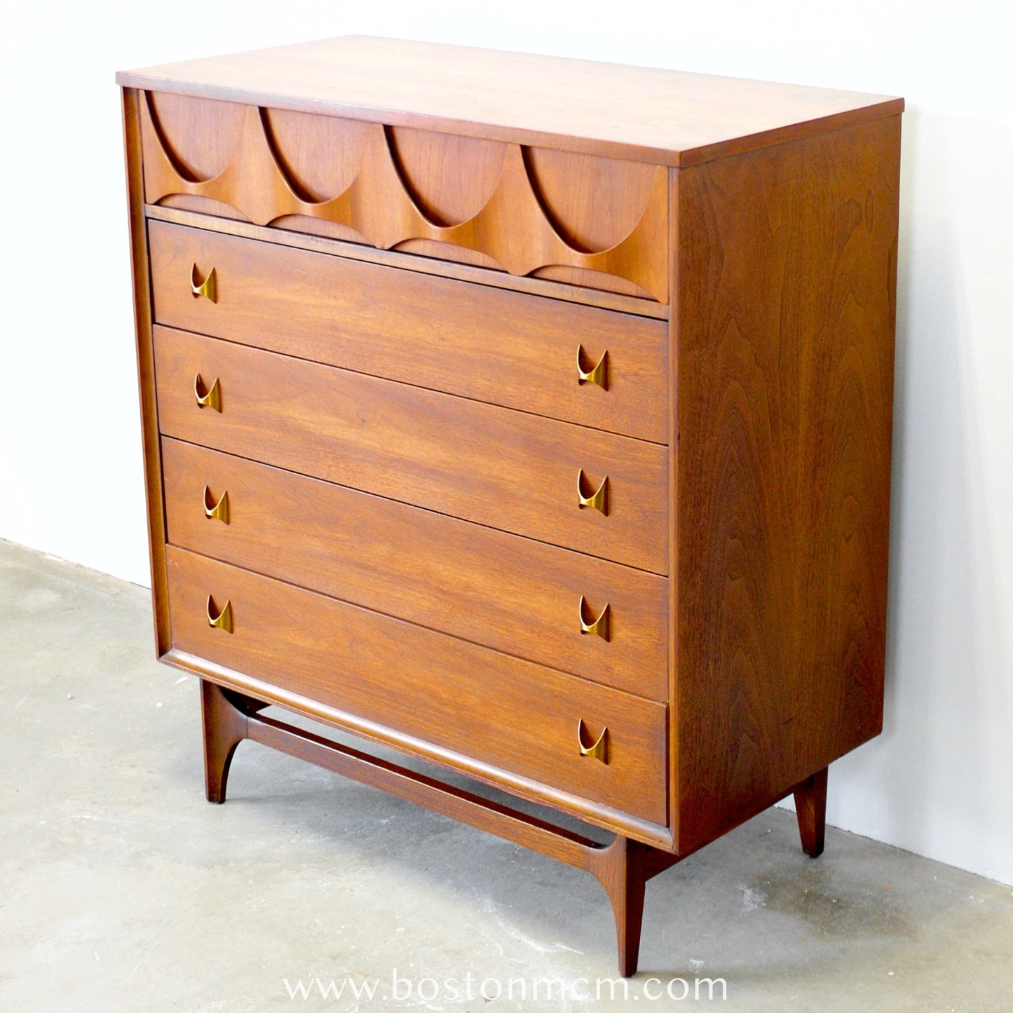 Broyhill "Brasilia" Five Drawer Walnut Tall Dresser / Chest #6131-40