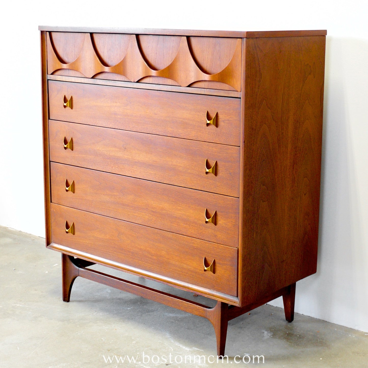 Broyhill "Brasilia" Five Drawer Walnut Tall Dresser / Chest #6131-40