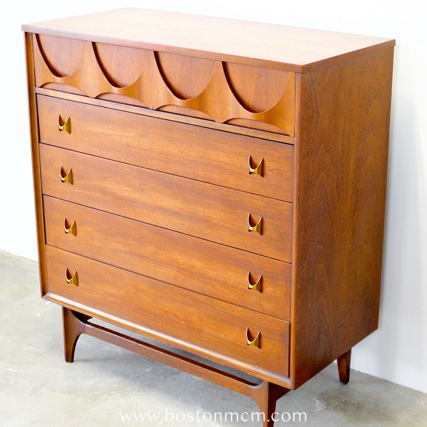 Broyhill "Brasilia" Five Drawer Walnut Tall Dresser / Chest #6131-40