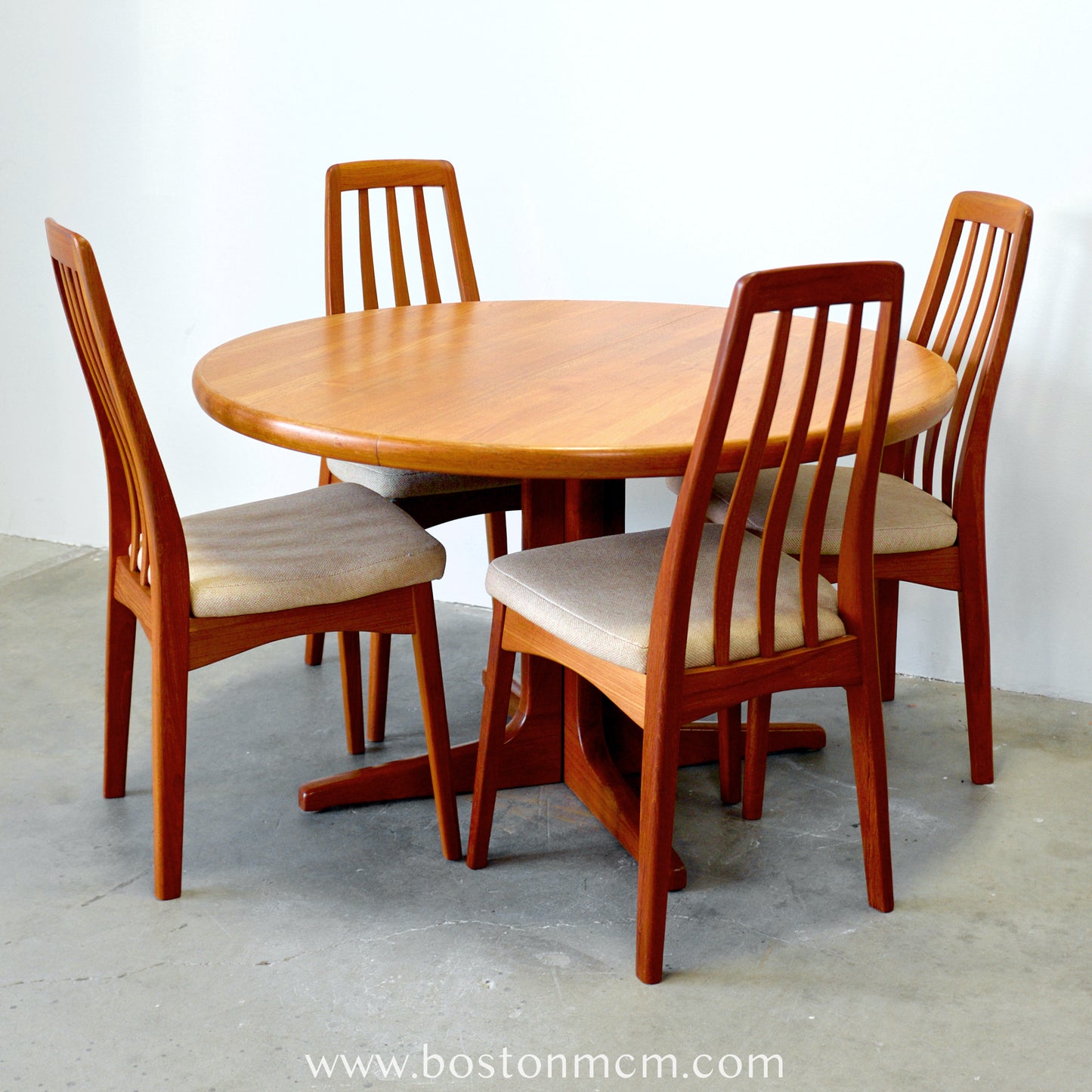 Danish Solid Teak Round Pedestal Dining Table - #A152