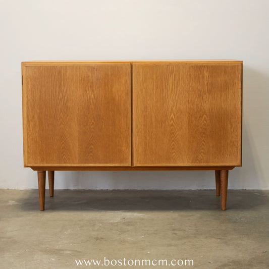Omann Jun. Møbelfabrik Oak Sideboard - #A1549 - Designed by Gunni Omann